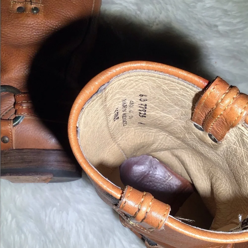 Frye brown women’s brown leather riding boots size 6